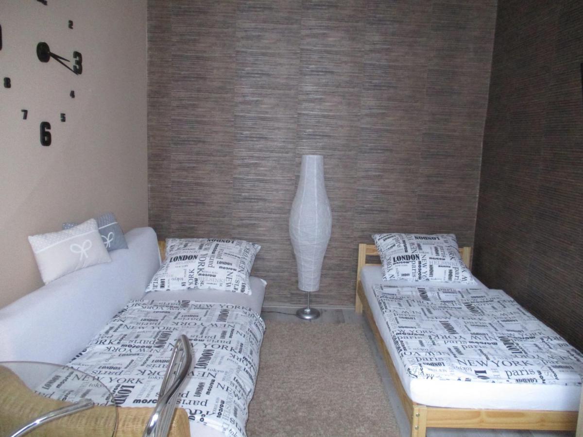 Ferencesek Apartman Pecs Ngoại thất bức ảnh