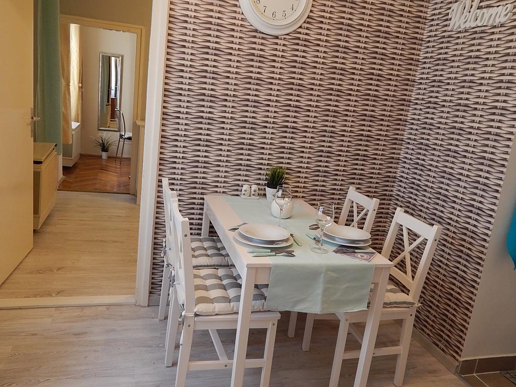 Ferencesek Apartman Pecs Ngoại thất bức ảnh