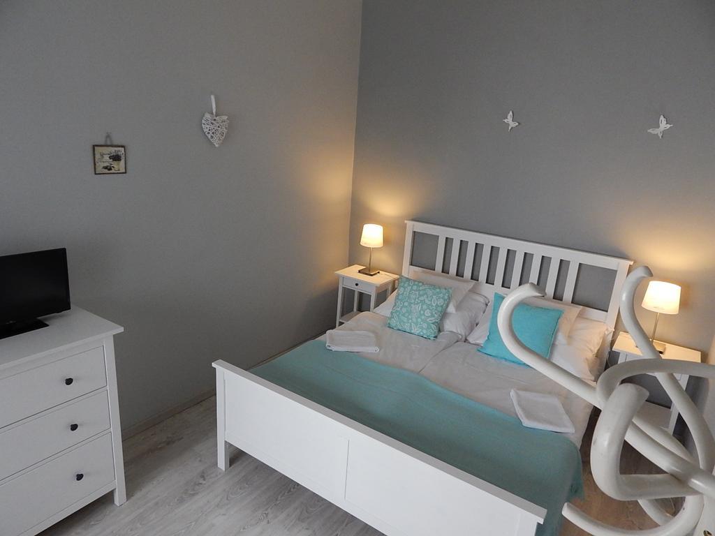 Ferencesek Apartman Pecs Ngoại thất bức ảnh